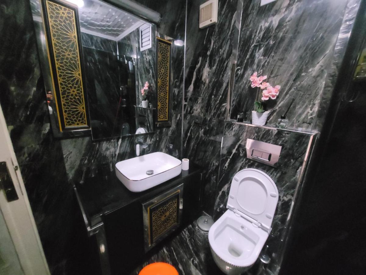 דירות איזמיר Hayat Apartman מראה חיצוני תמונה