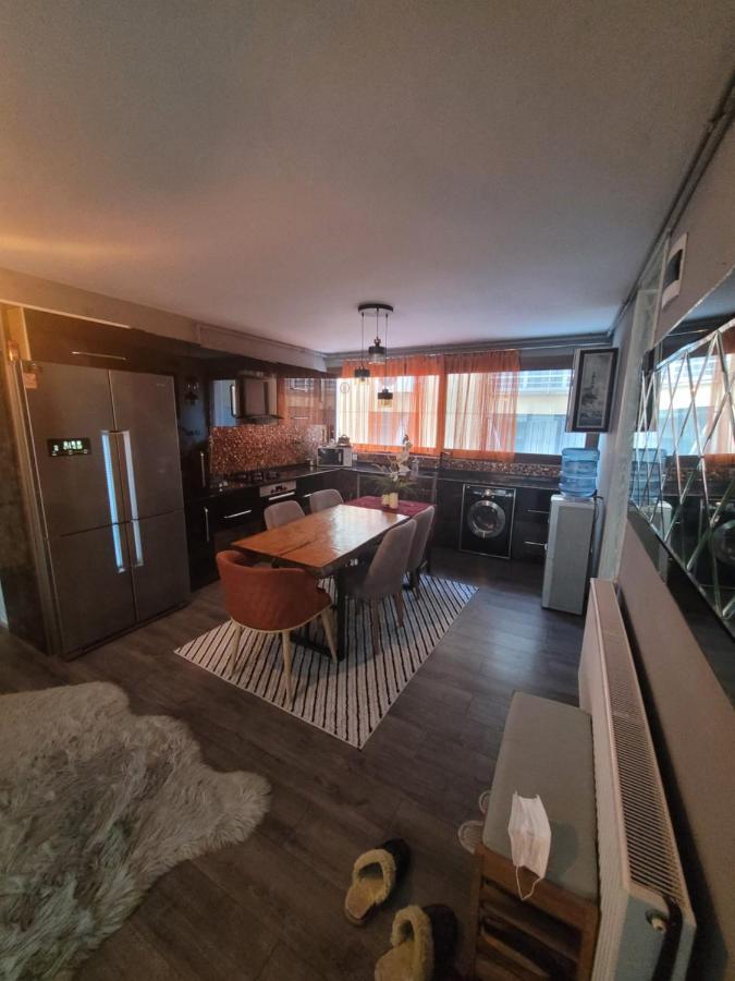 דירות איזמיר Hayat Apartman מראה חיצוני תמונה